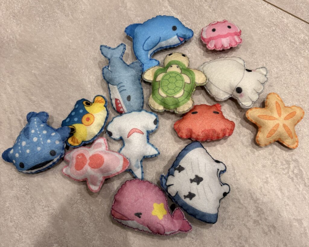 プリントフェルト海のなかまたち完成